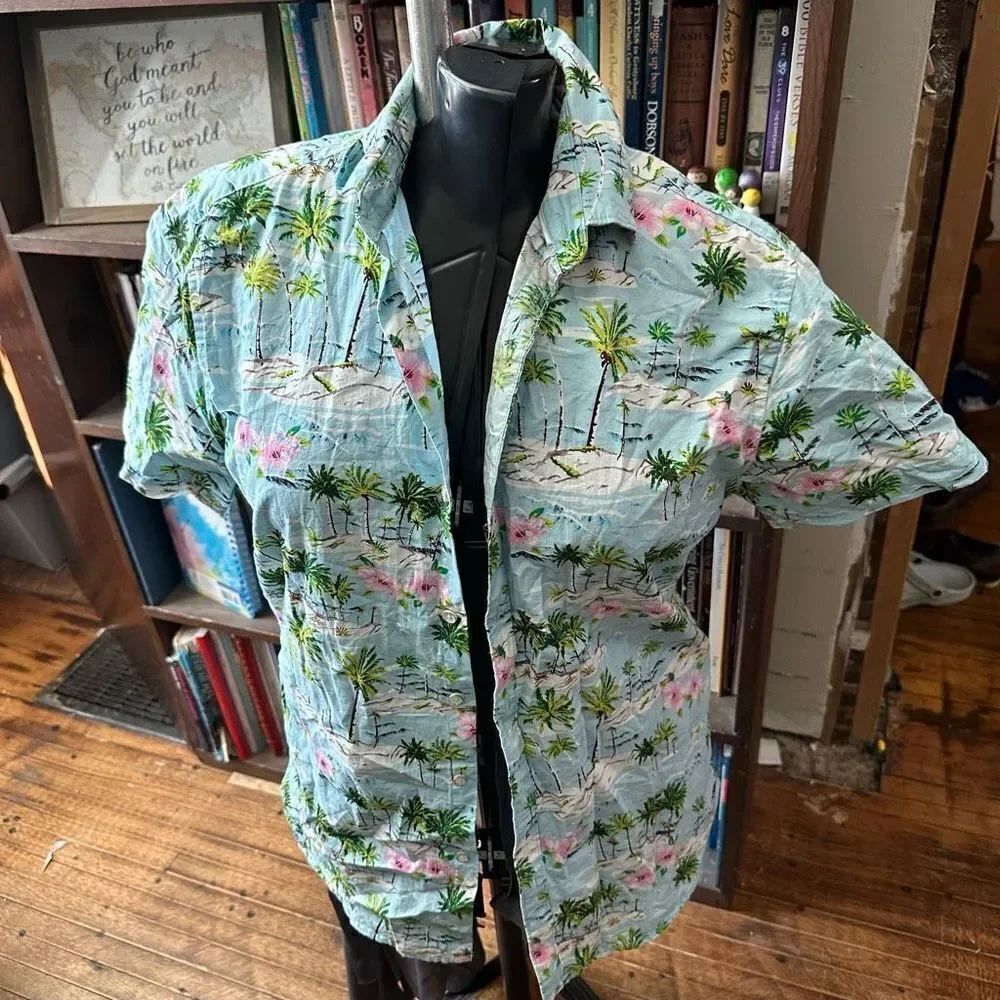 Denim & Flower vacationcore tropical palm tree M shirt